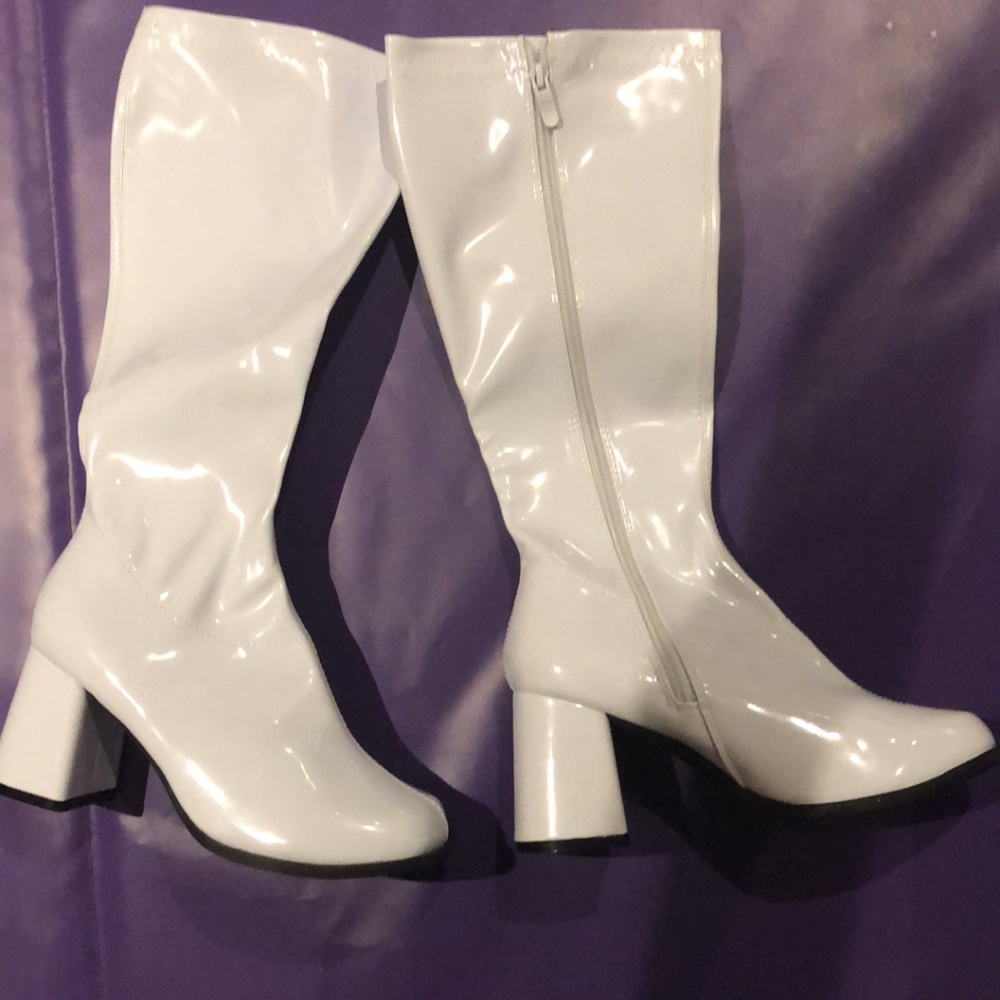 ELLIE SHOES GOGO BOOTS  🎃